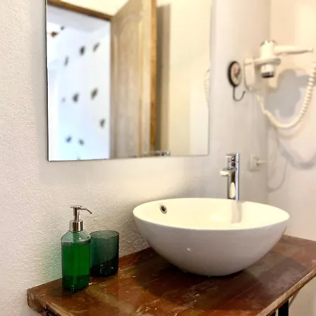 Feriehus El Balcon De Petra *